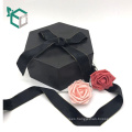El satén popular de la cinta de la impresión en color del metal viste la caja color de rosa doble abierta de la flor para el regalo